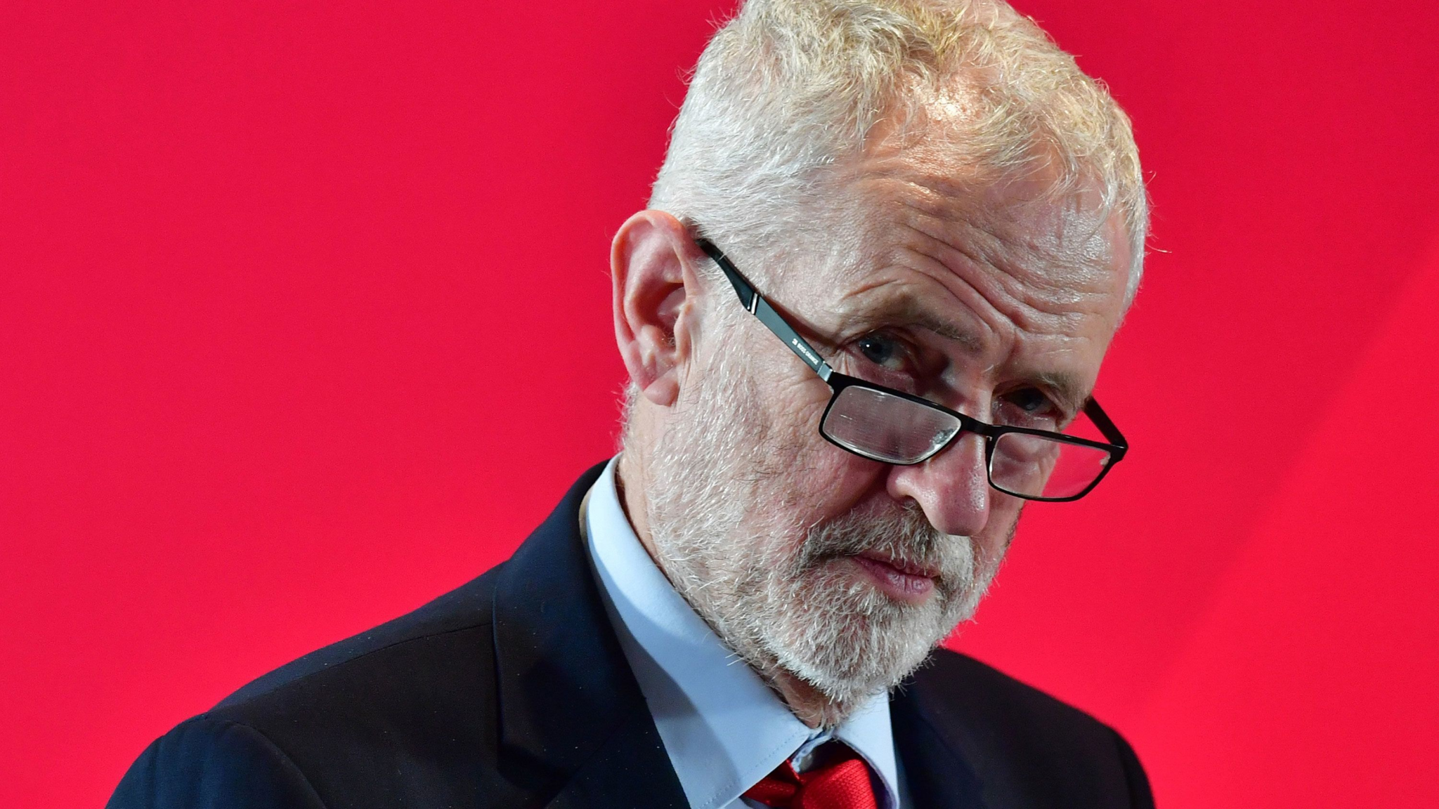Jeremy Corbyn: Socialist Icon and Labour Rebel – Ideology, Activism